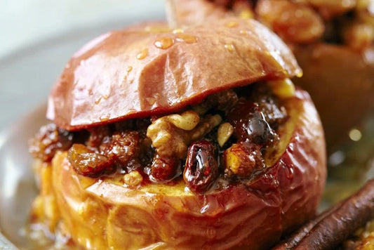 Baked Apples with Cinnamon & Raisins