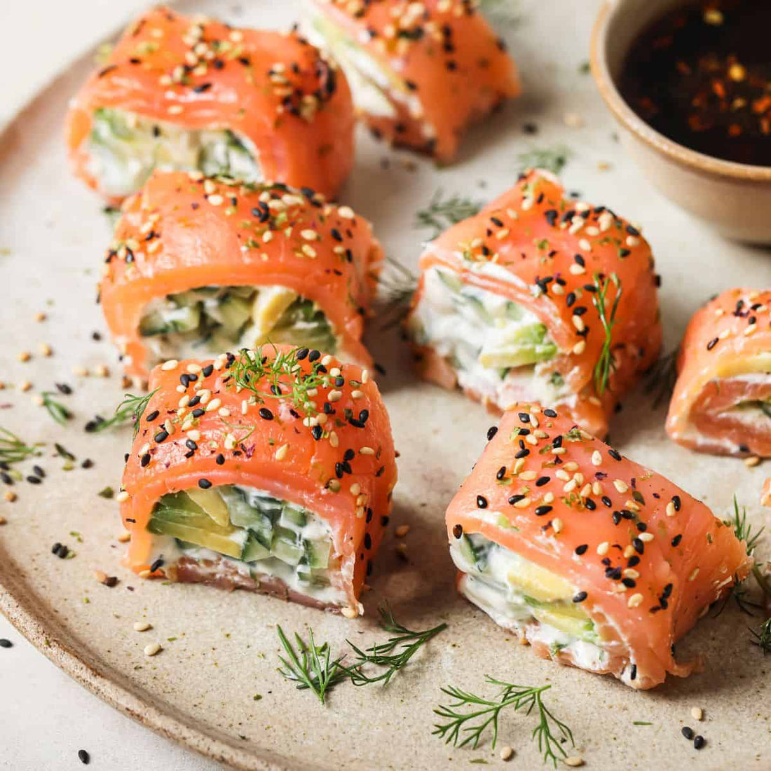 Smoked Salmon & Avocado Roll-Ups