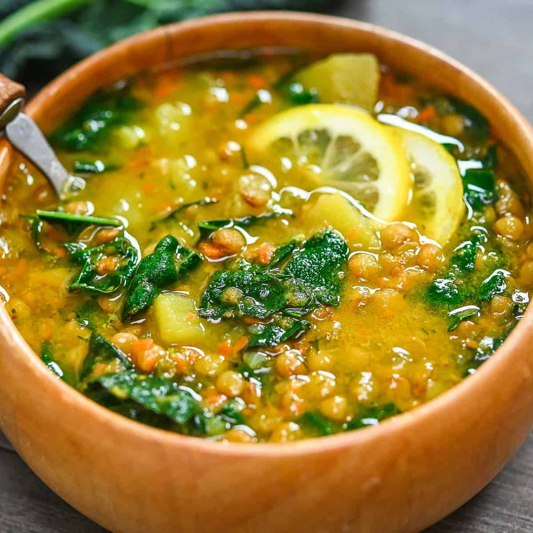 Quick Lentil & Spinach Soup with Lemon