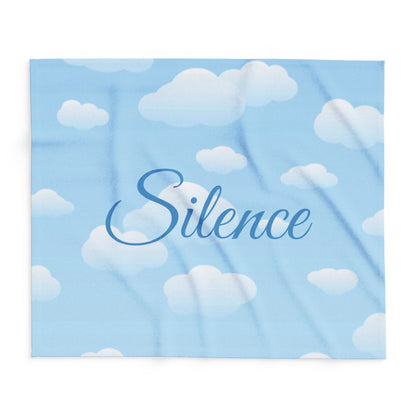Silence Cloud Fleece Blanket — Soft Blue Sky Throw