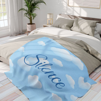 Silence Cloud Fleece Blanket — Soft Blue Sky Throw