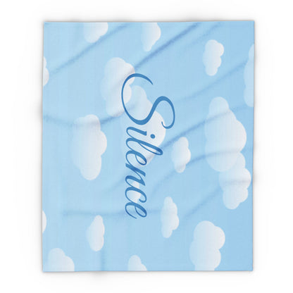 Silence Cloud Fleece Blanket — Soft Blue Sky Throw
