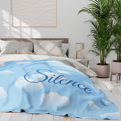 Silence Cloud Fleece Blanket — Soft Blue Sky Throw